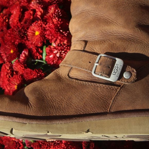 UGG (Sutter) Brown Size 8 Boot Weather Resistant - Picture 8 of 14